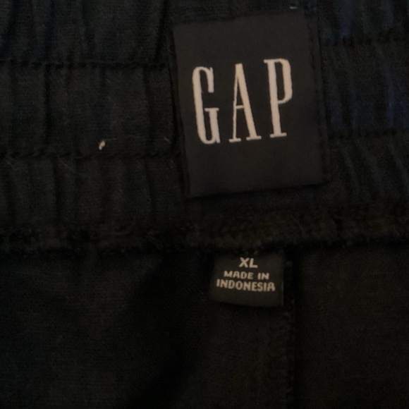 Gap Women’s Blue Linen Blend Shorts With Drawstring.  Size XL - Picture 3 of 5